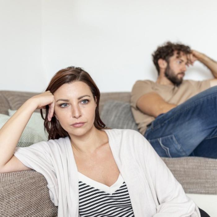 Covid-19. Cei care s-au vindecat nu au voie să facă sex
