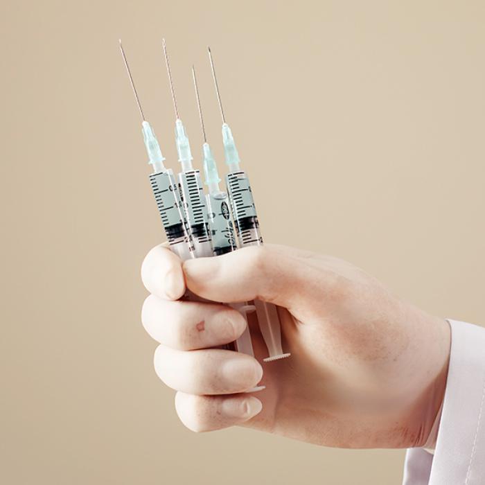 Zeci de milioane de doze de vaccin, disponibile din septembrie