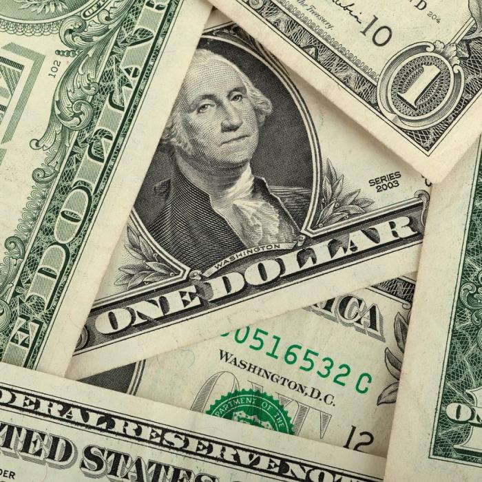 Un mare grup de presă, vândut pentru un dolar
