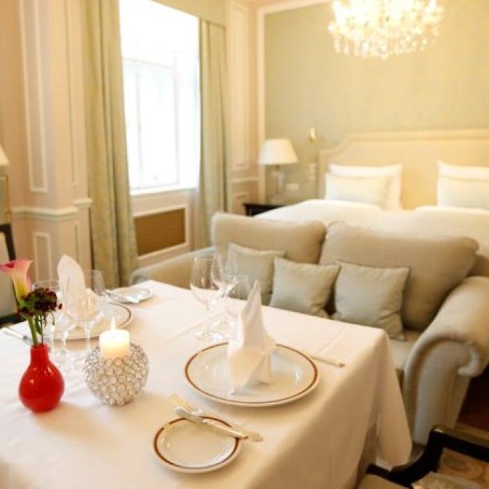 Restaurante IMPROVIZATE! Le găsiți la Viena. Care sunt prețurile