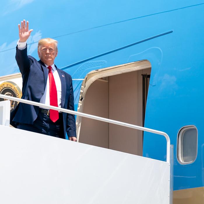 Trump, supărat, întoarce spatele G7