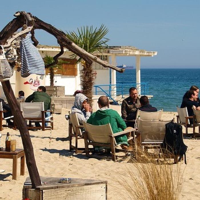 Covid-19: Cipru și-a primit primii TURIȘTI