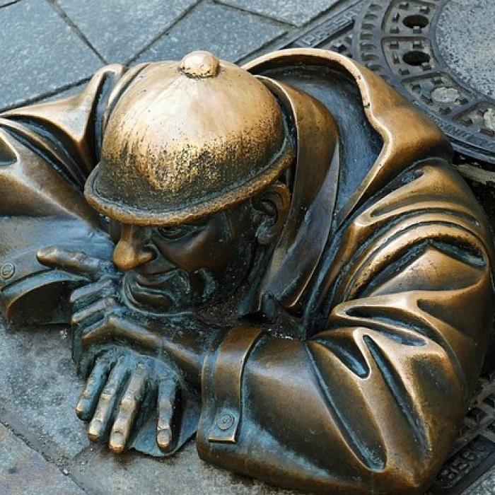 Covid-19. Stat UE, aprobă un deficit de patru ori mai mare 