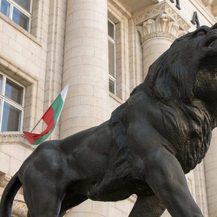 Bulgaria. Percheziții și ARESTĂRI la administrația prezidențială