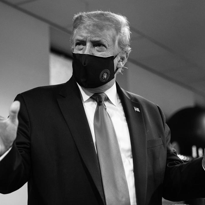 Purtarea măștii devine obligatorie în Washington