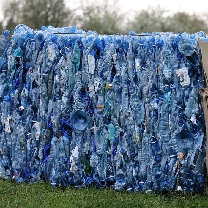 Covid-19: Acumularea de DEȘEURI de plastic preocupă Europa