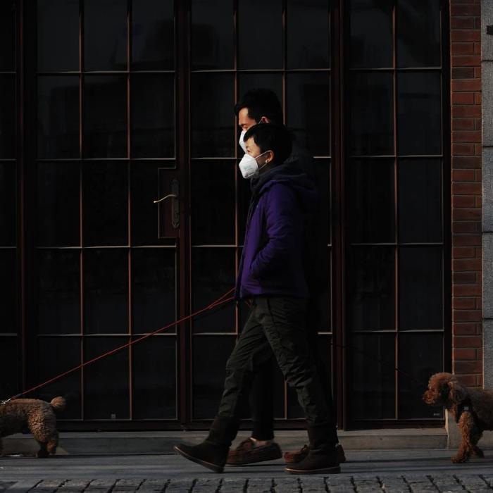 VALUL DOI de Covid-19. Țara care ridică nivelul de alertă