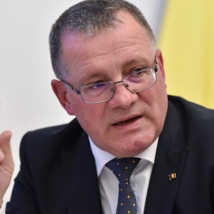 Adrian Oros, despre investiții: Aşteptăm încă semnale de la Bruxelles