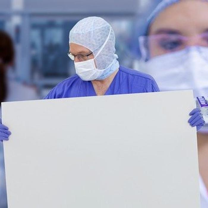 Bolnav de COVID-19. Pacientul care i-a ULUIT pe medicii americani 