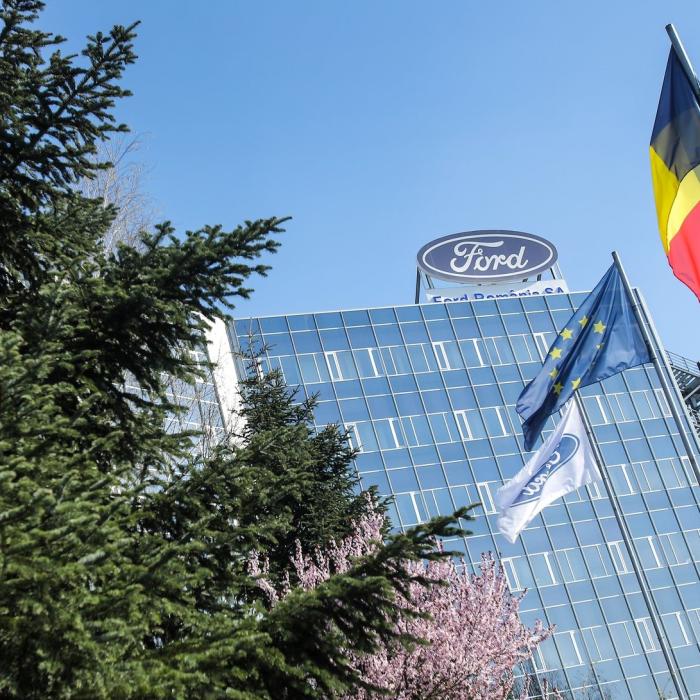 Ford amână producția SUV-ului Escape până în 2021