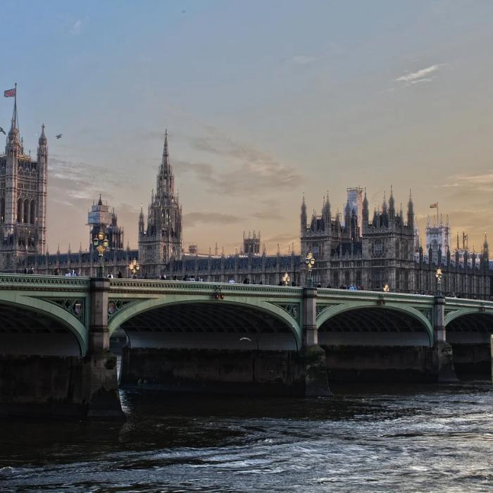 Noi RESTRICȚII pentru Londra! Ce a declarat primarul capitalei