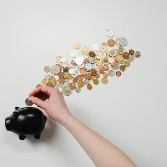 CE, critici legate de deficit: România nu pare în măsură să facă ajustările necesare