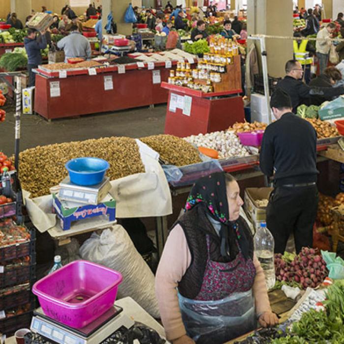 Piața Obor rămâne deschisă în siguranță