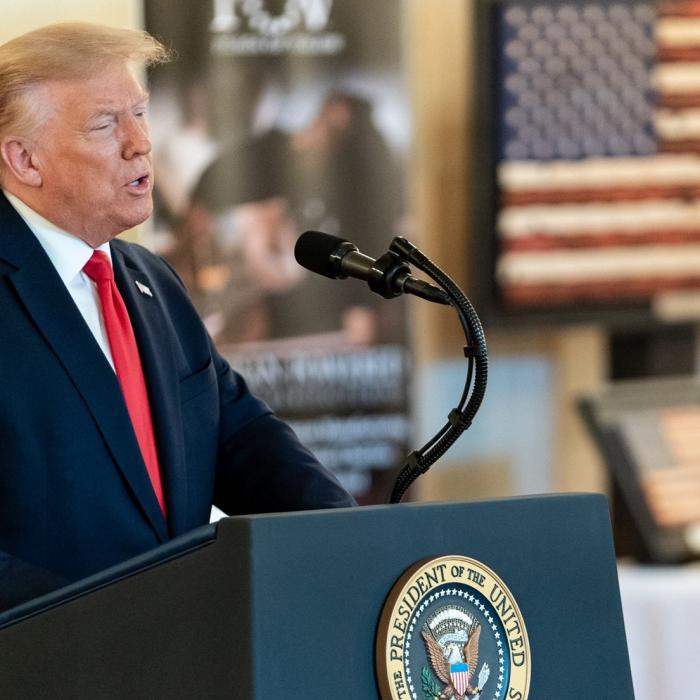 Trump NU este programat pentru VACCINUL anti-COVID-19