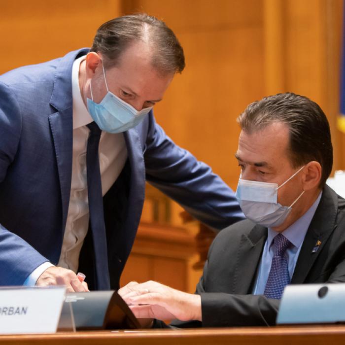 Negocierile dintre partide, PIEDICĂ pentru România în plină criză. Val Vâlcu, AVERTISMENT puternic şi o întrebare CHEIE