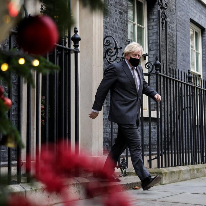 Britanicii zboară solo din această noapte. Vis împlinit al grupului pestriț de eurosceptici