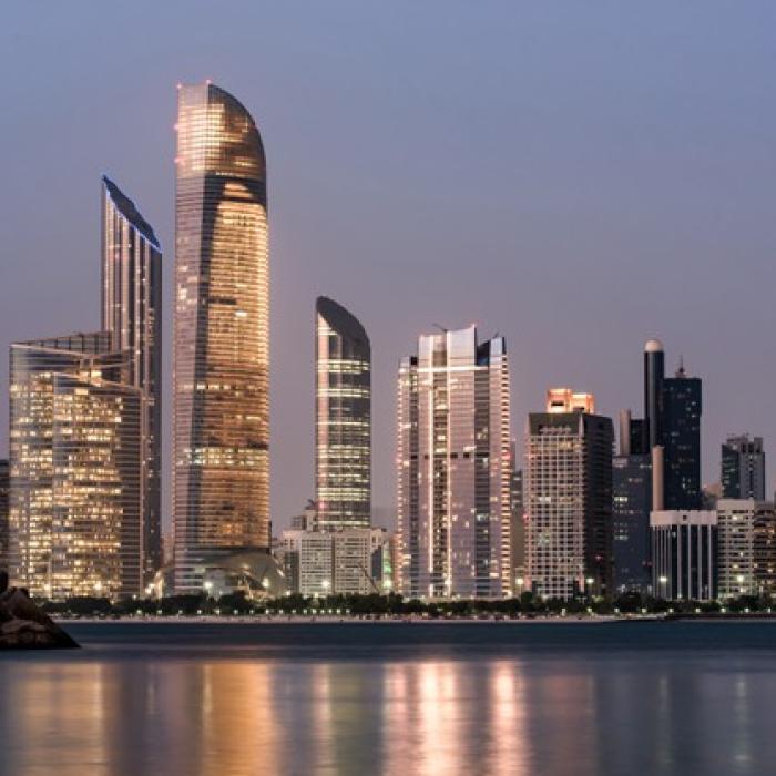 Emiratul Abu Dhabi începe anul 2021 cu noi SURPRIZE