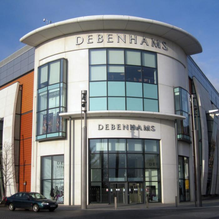 Debenhams se vinde în sfârșit. Cine este cumpărătorul
