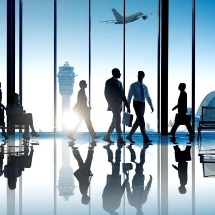 Traficul aerian este în SCĂDERE cu 70% pe aeroporturile din București
