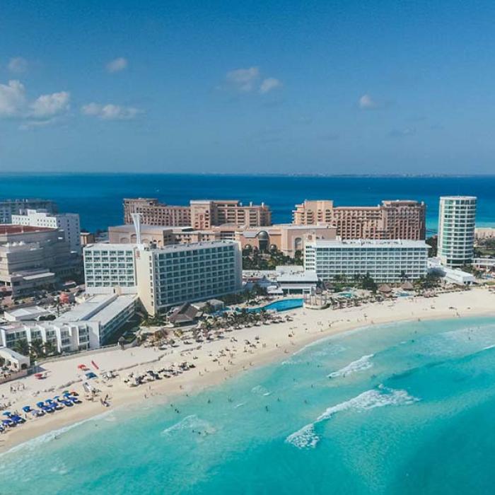 Românii care au speriat Mexicul. De ce turiștii sunt tratați ca infractorii