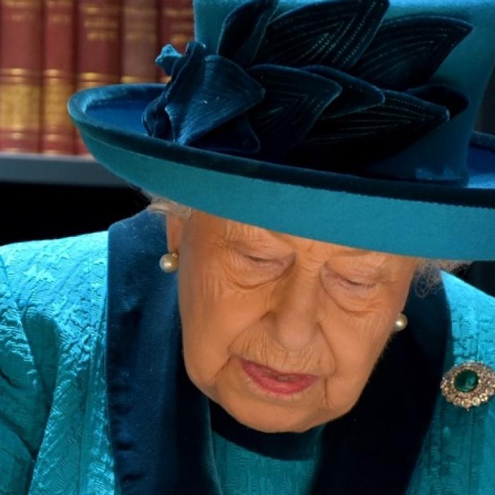 ANUNȚUL a fost făcut! Regina este în DOLIU