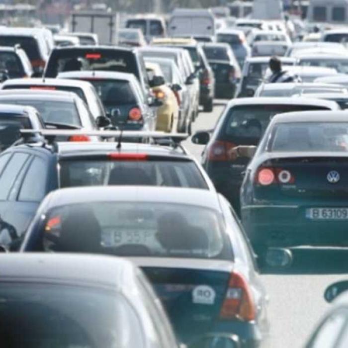 O nouă taxă auto care ”nu e taxă”. Ce intenții are ministrul Mediului