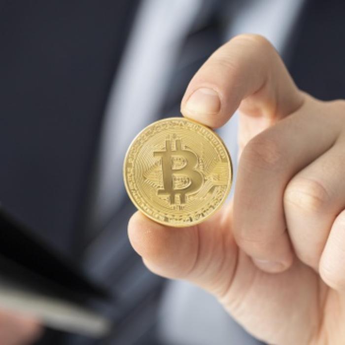 Valoarea Bitcoin a EXPLODAT. Un nou RECORD absolut. Delir la New York
