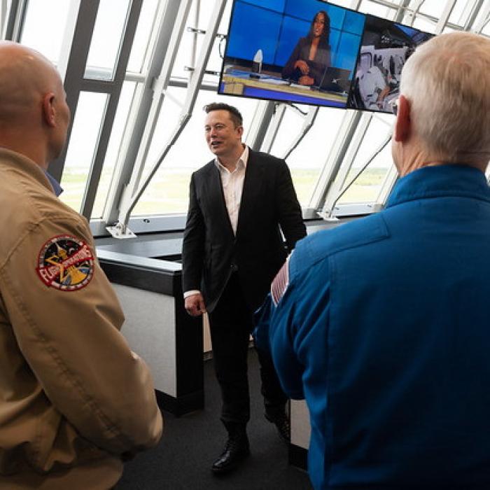 Averea lui Elon Musk se prăbușește? Miliardarul a intrat pe o pantă descendentă