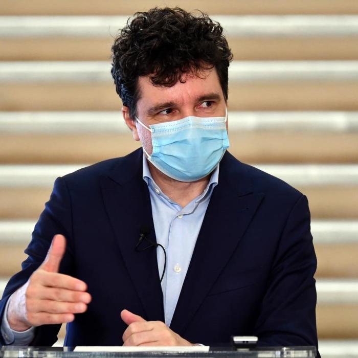 Nicușor Dan: Este un BUGET prin care vrem să ieşim din MINCIUNĂ