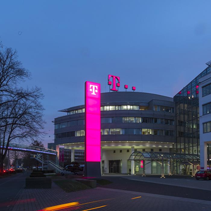 Telekom Romania, investigată pentru ABUZ de POZIȚIE DOMINANTĂ