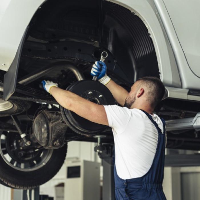 Lovitură pentru Service-urile AUTO