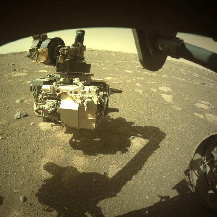 O piatră neobișnuită, descoperită pe Marte. Ce spune NASA FOTO