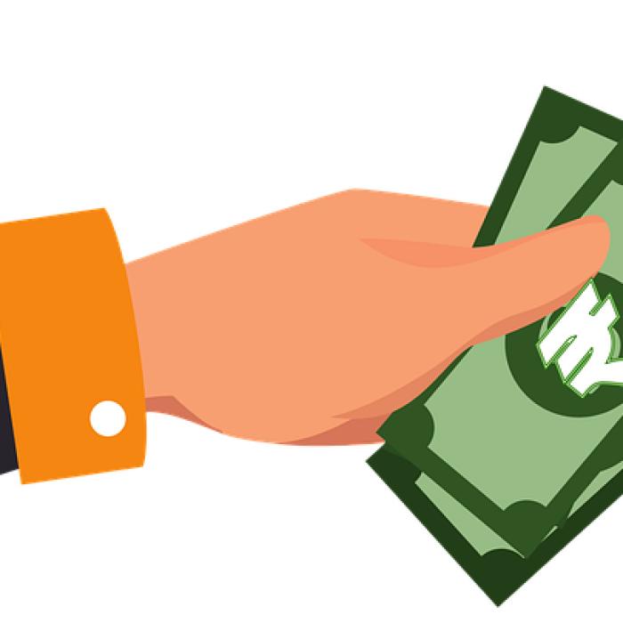 Acești români vor plăti impozite mai mari. De ce