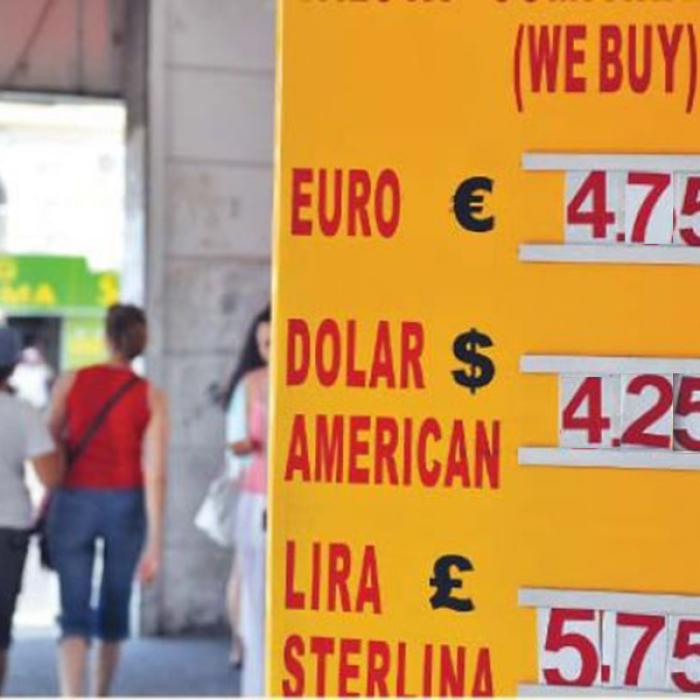 Cursul valutar. Leul se apreciază ușor față de euro, dar rămâne la un nivel ridicat