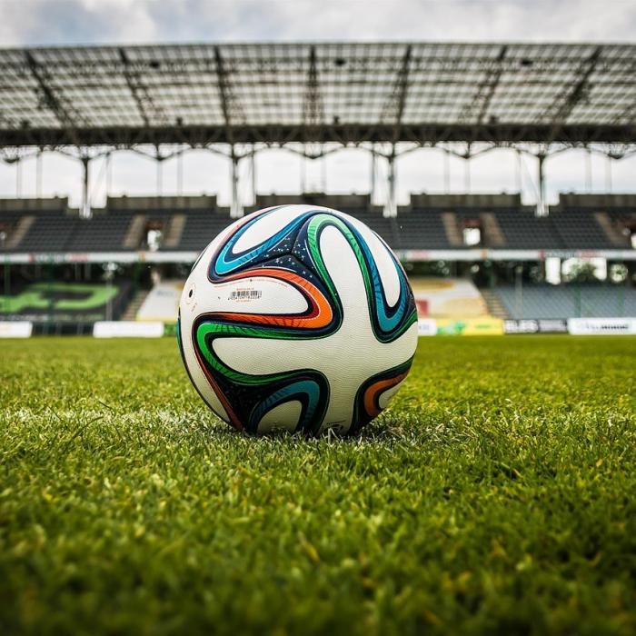Scandalul 'Super Liga'. Inițiatorii dau înapoi și promit să 'remodeleze' proiectul