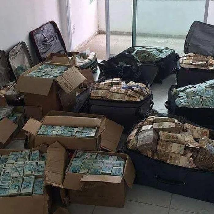 Germania. Valize cu bani, confiscate de la români, implicați într-o rețea de trafic de persoane