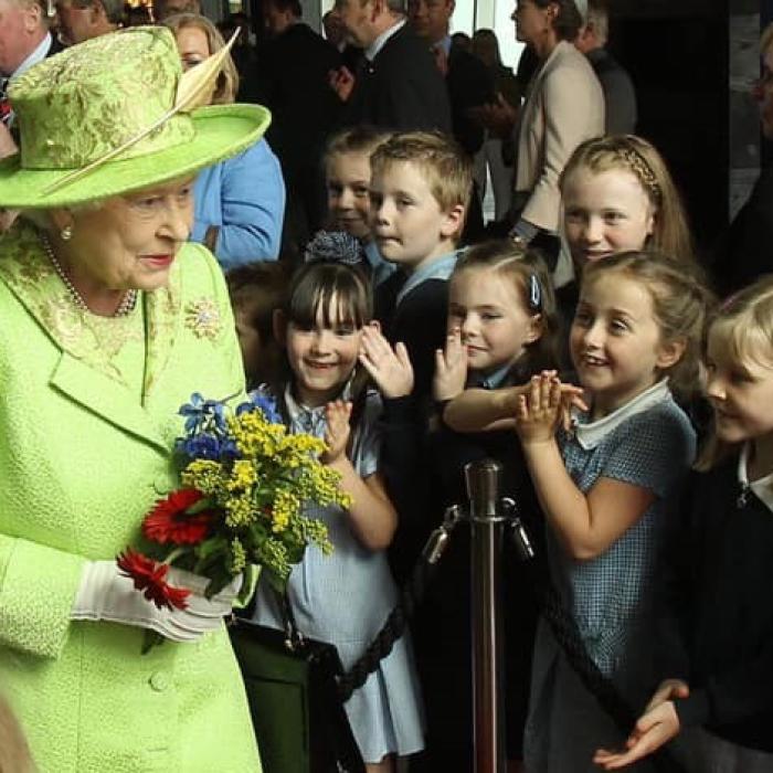 Regina Elisabeta a trecut peste supărări. Mesaj EMOȚIONANT