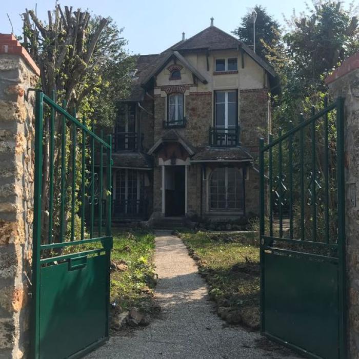 Locuința lui Pierre et Marie Curie, scoasă la vânzare