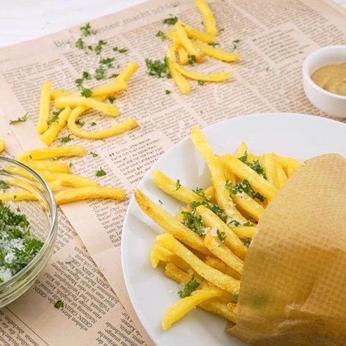 Substanțe nocive, în ambalajele unor mari rețele de fast-food din Europa