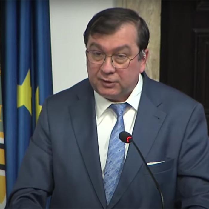 Viorel Jinga, rectorul Universității de Medicină ”Carol Davila”: 450 de studenți, voluntari în spitalele COVID-19