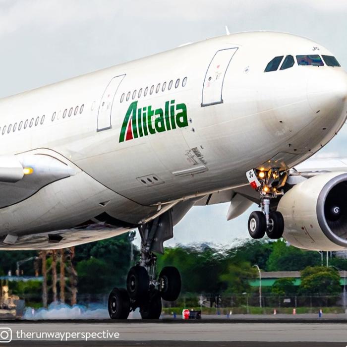 Semnal de alarmă pentru autoritățile române: ALITALIA, pe butuci. Planurile Romei