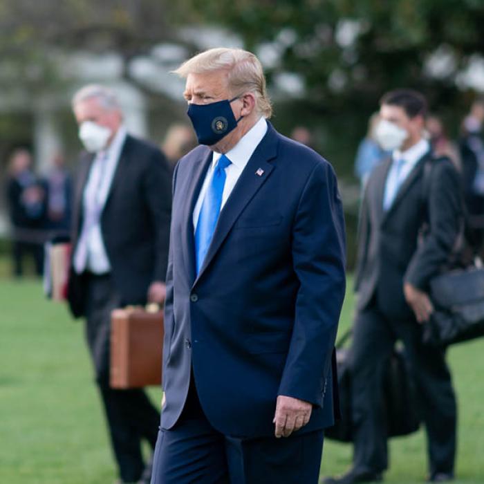 Răspunsul lui Donald Trump pentru Mark Zuckerberg, după ce i-a suspendat doi ani contul de Facebook