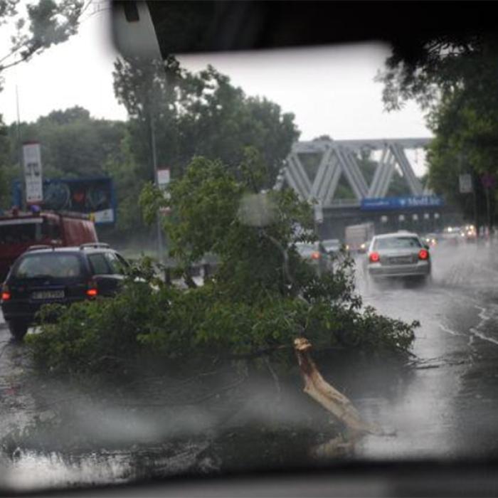 Prognoză meteo specială pentru București. Vreme își face de cap