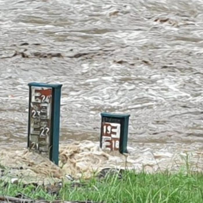 INHGA: Cod portocaliu de viituri pe râuri din şapte judeţe