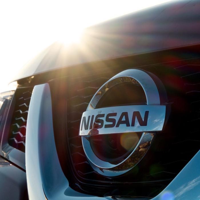Marea Britanie: Nissan va crea mii de noi locuri prin investiţia în producţia de baterii