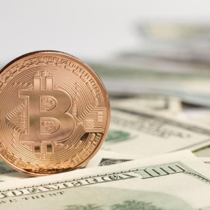 Dăianu lovește în criptomonede: Afectează stabilitatea financiară