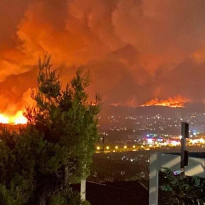 Grecia. Disperarea crește. Imagini incredibile ca de film apocaliptic VIDEO