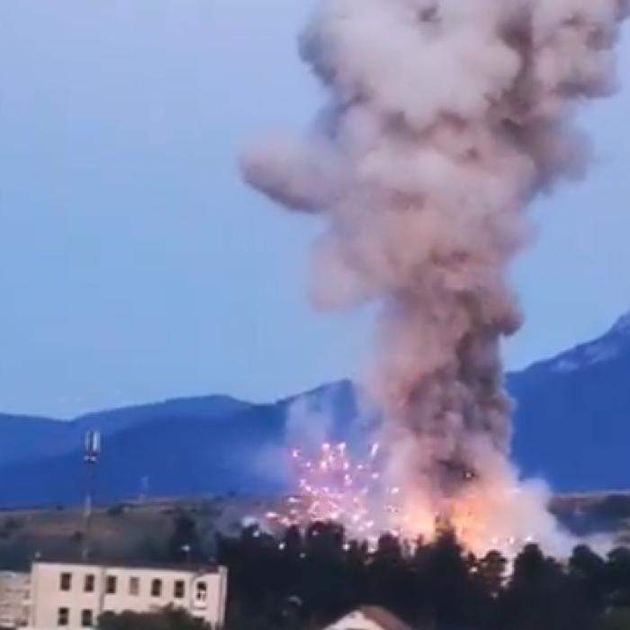 Explozie la Uzina Tehnică Tohan din Brașov. O persoană a DECEDAT (VIDEO)