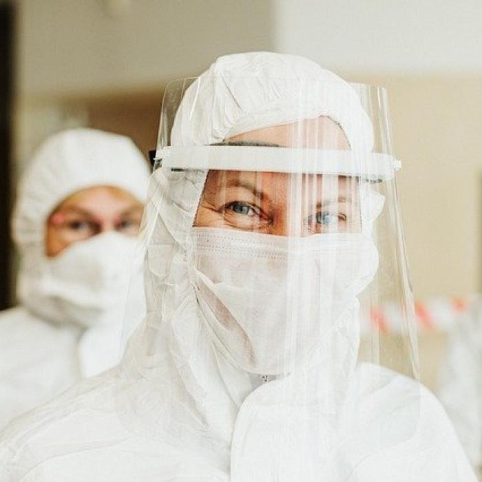 Cifrele zilei. Peste 100 de bolnavi COVID-19 la TERAPIE intensivă