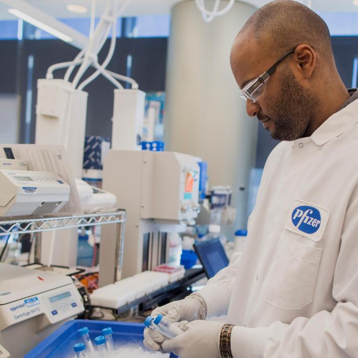 Ce urmează pentru Pfizer. Asaltul pieței produselor oncologice? Achiziția de 2,3 miliarde